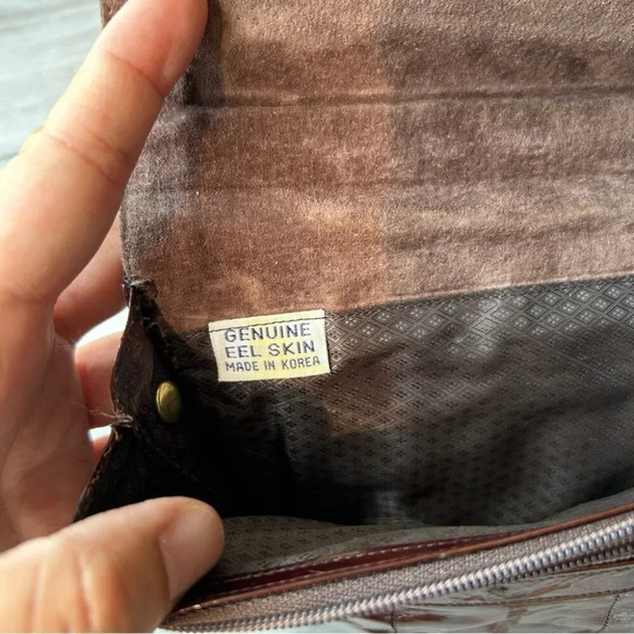 Vintage Eel Skin Brown Minimalist Boho Clutch Made in Korea - Picture 8 of 14